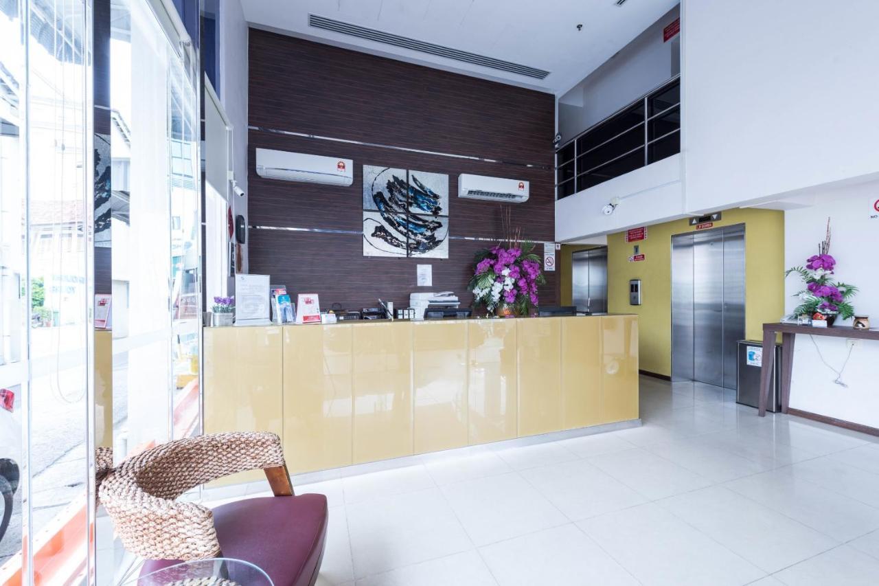 Oyo 89421 Pp Island Hotel George Town Buitenkant foto